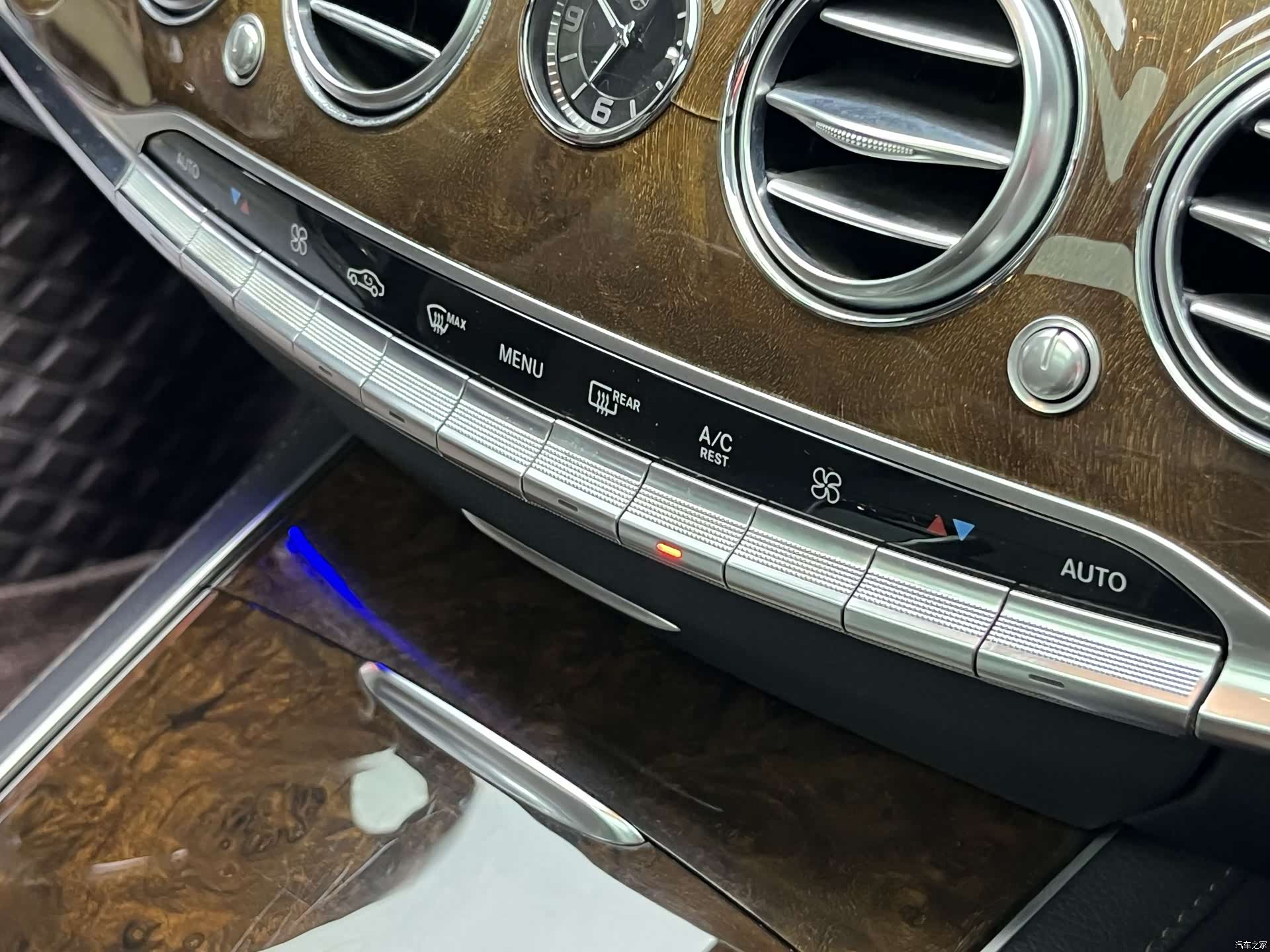 Mercedes-Benz S-Class, 2015 21