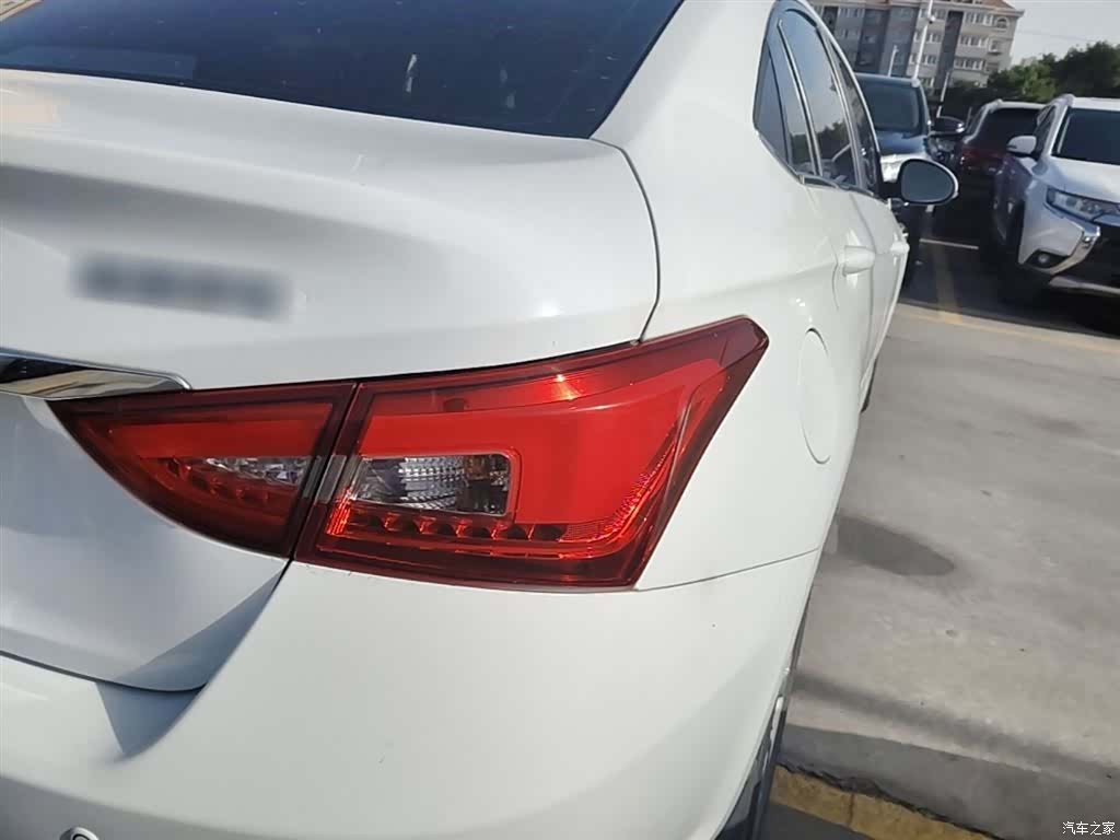 Chery 5, 2017 8