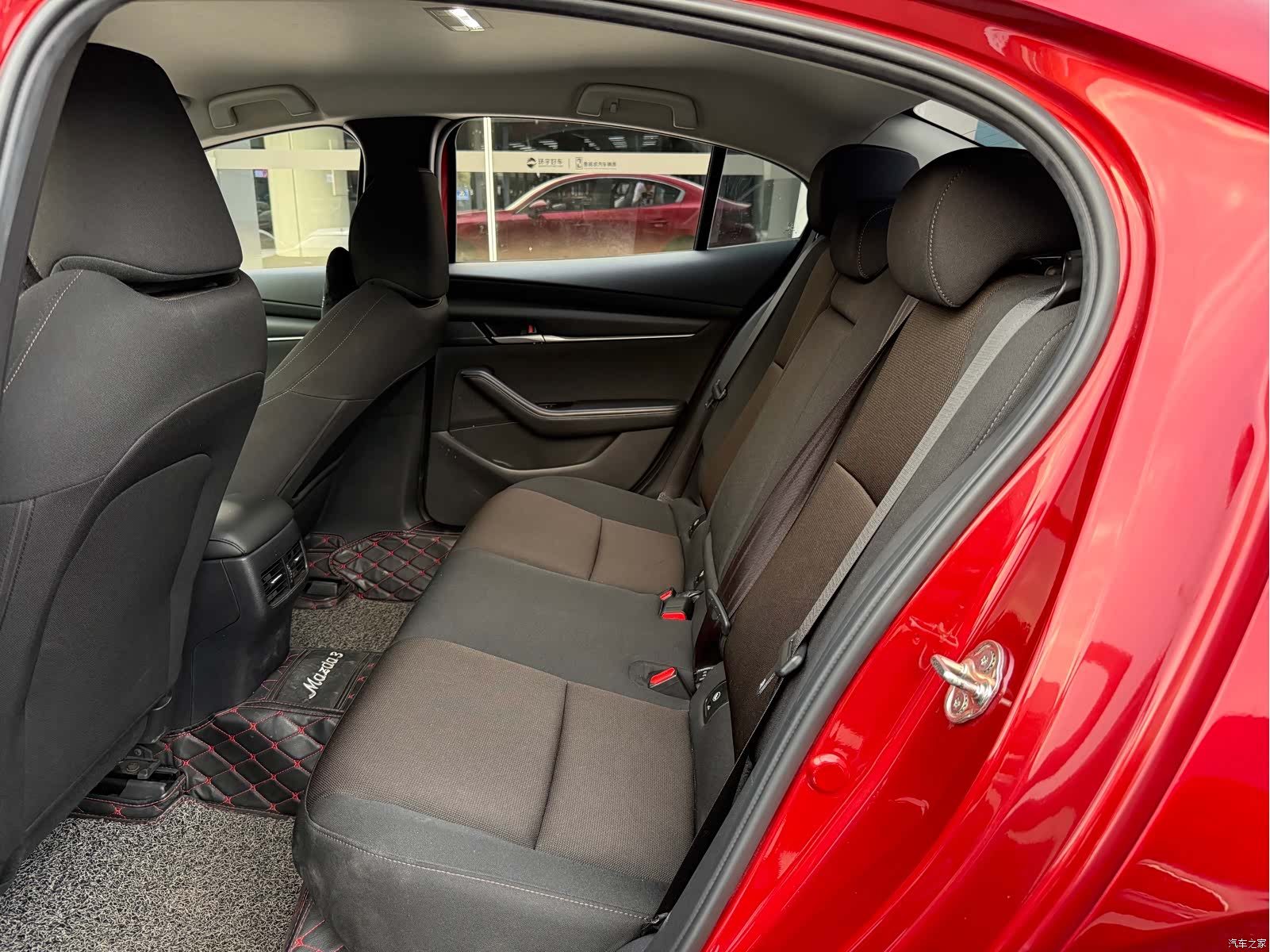 Mazda Mazda3, 2021 12
