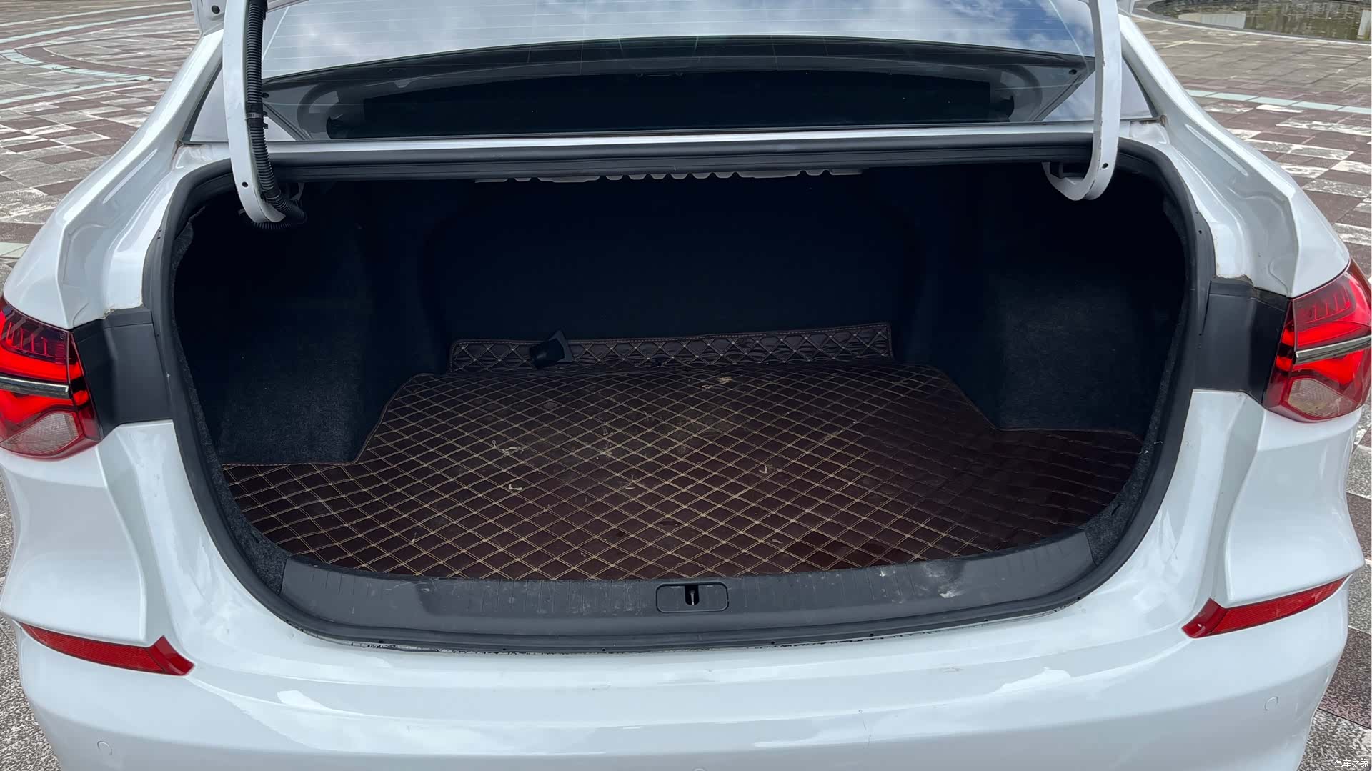 Chevrolet RS, 2020 13