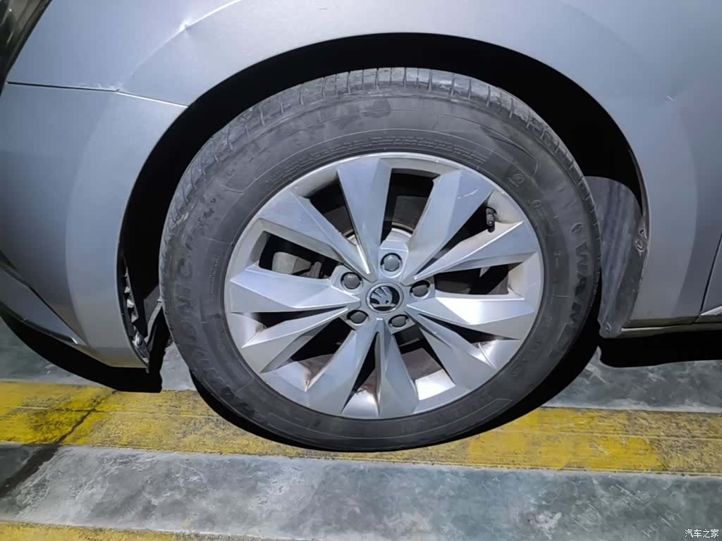 Skoda Superb, 2018 23