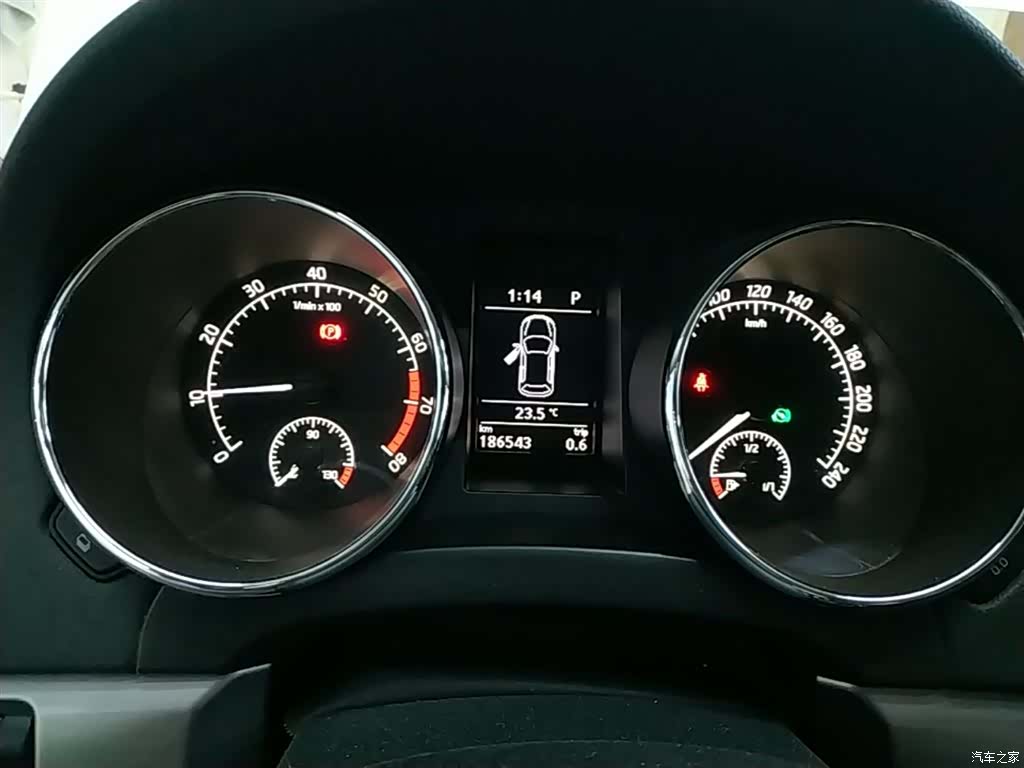 Skoda Yeti, 2014 12