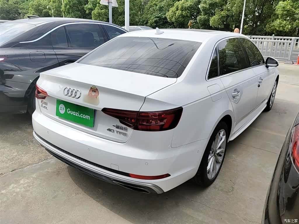 Audi A4L, 2019 7