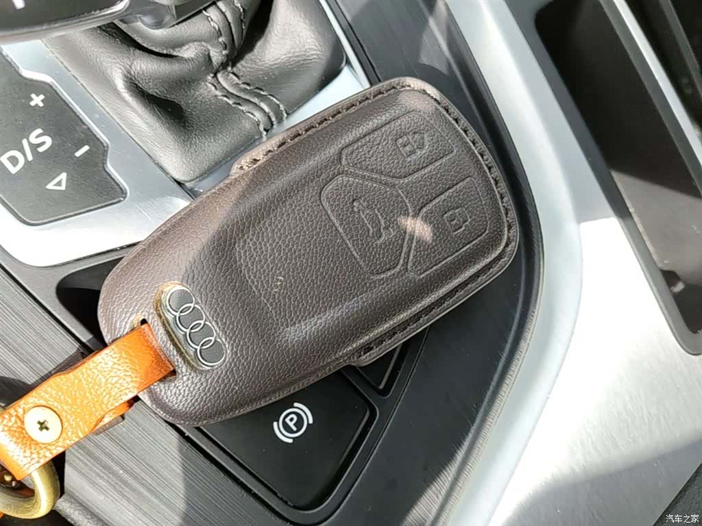 Audi A4L, 2019 9