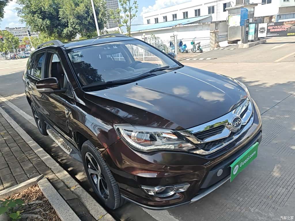 BYD S7, 2015 4