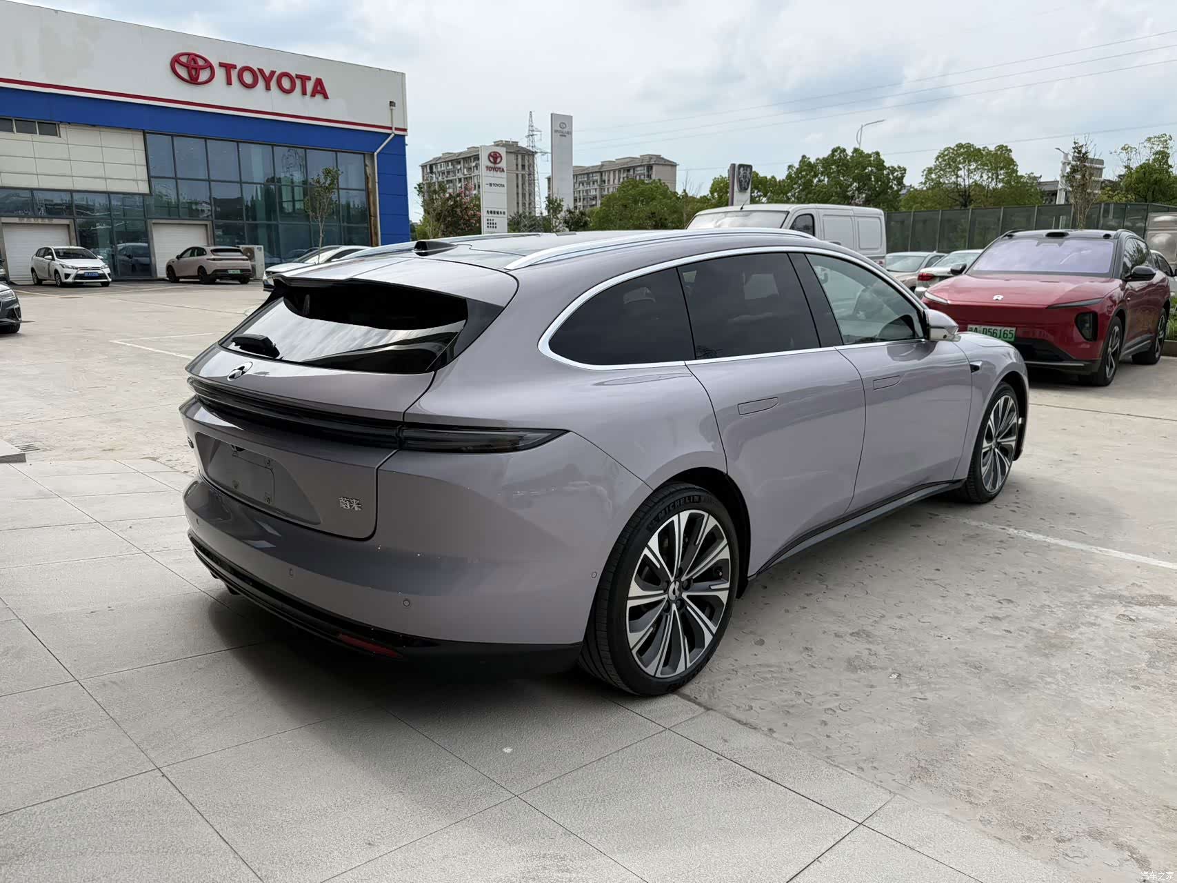 NIO ET5, 2025 10