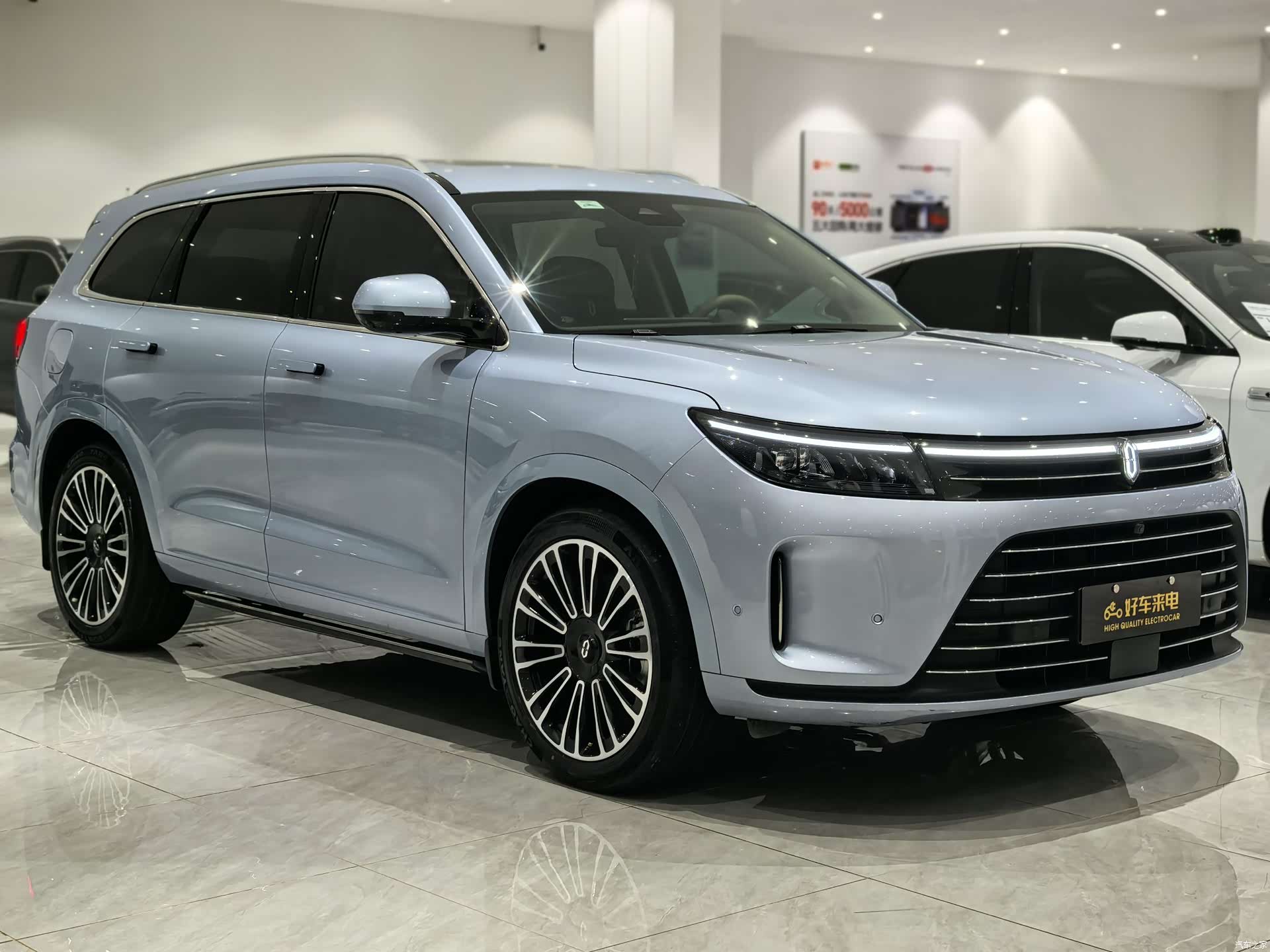 AITO M7, 2023 3