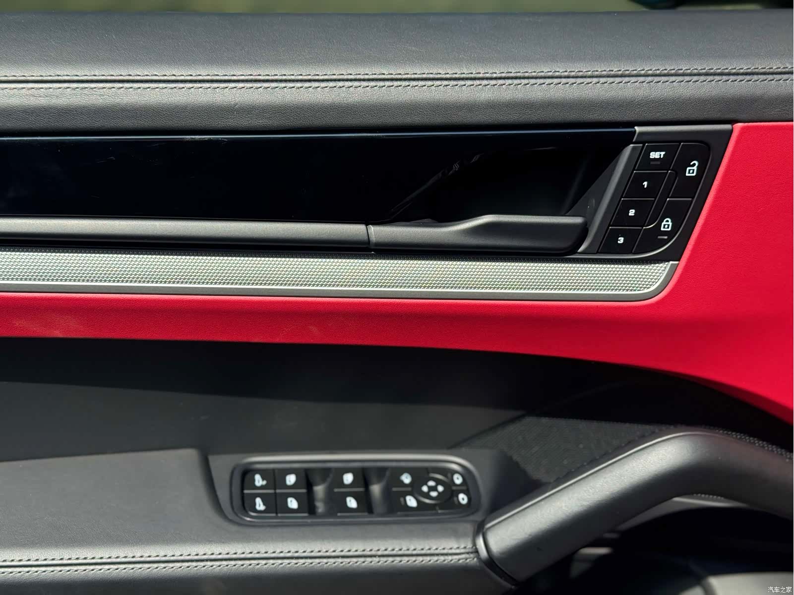 Porsche Cayenne, 2024 13