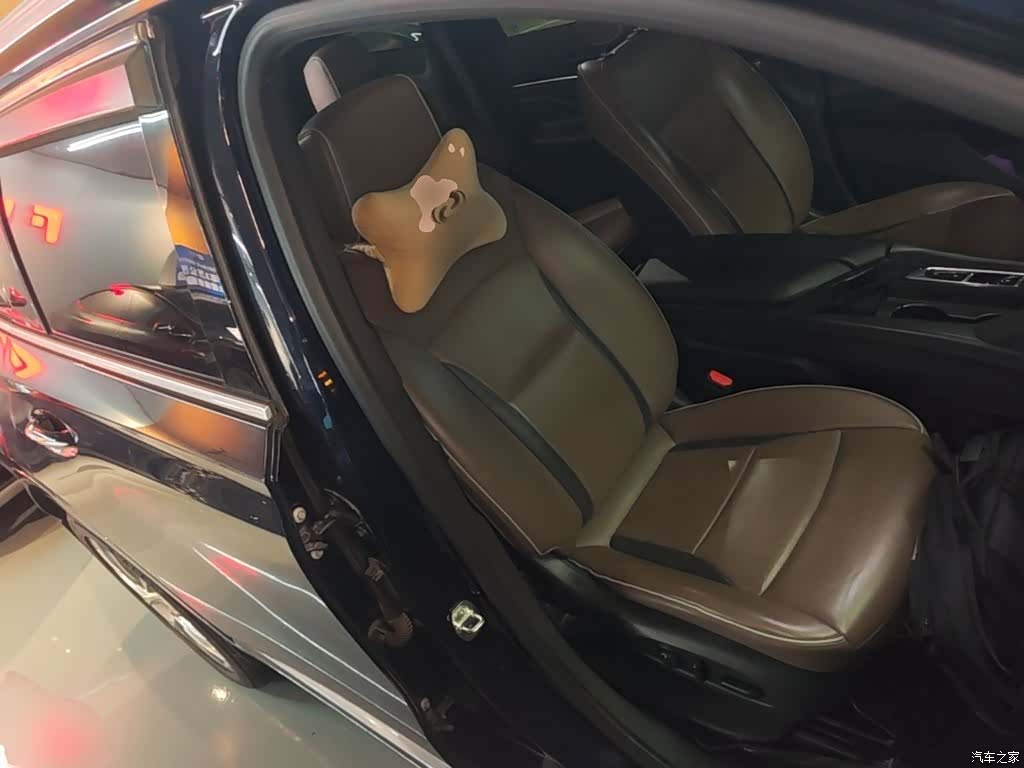 Buick Enclave, 2021 25