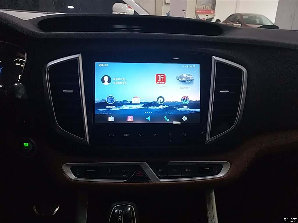 Geely X6, 2018 12