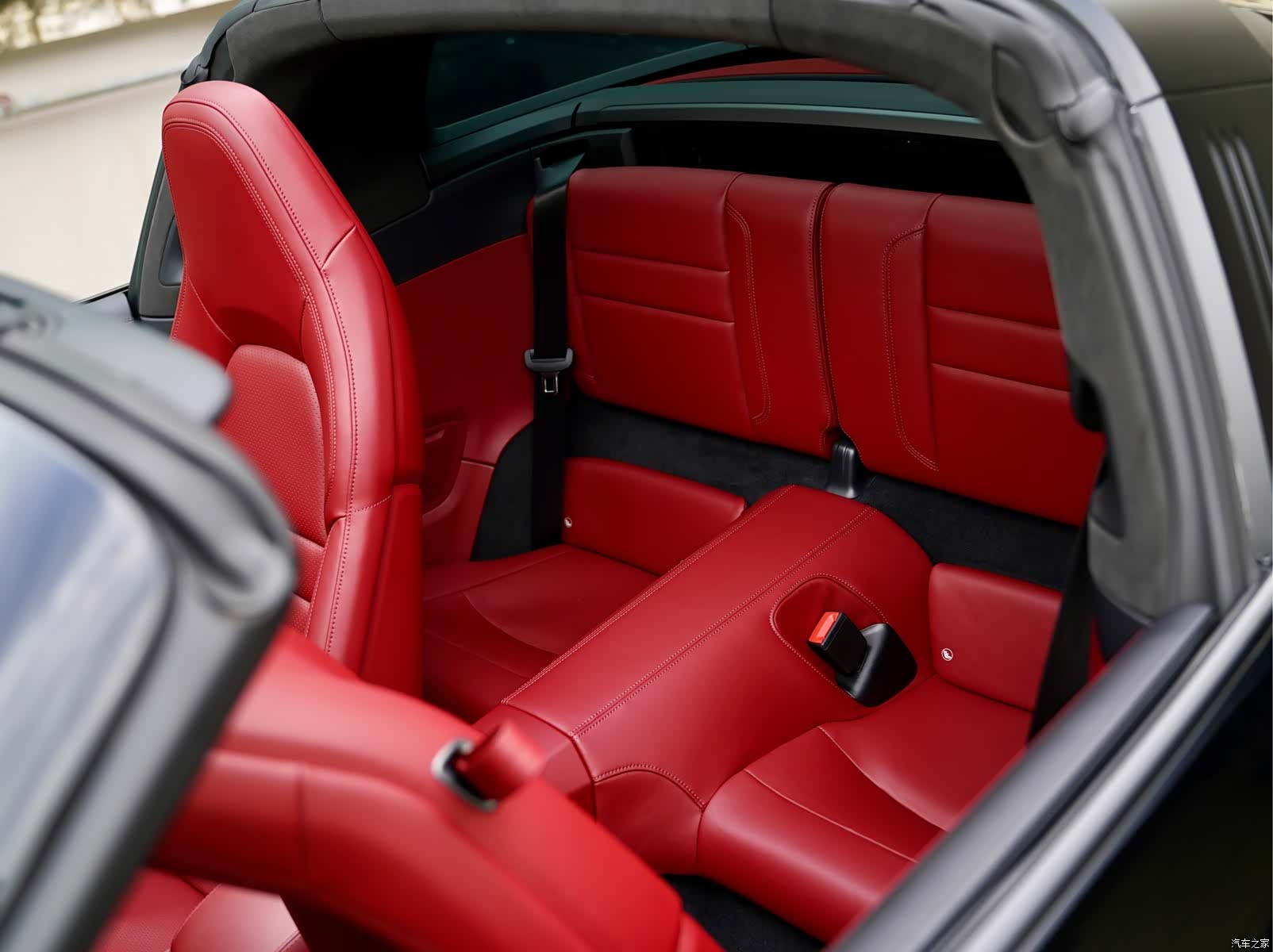 Porsche 911, 2023 10