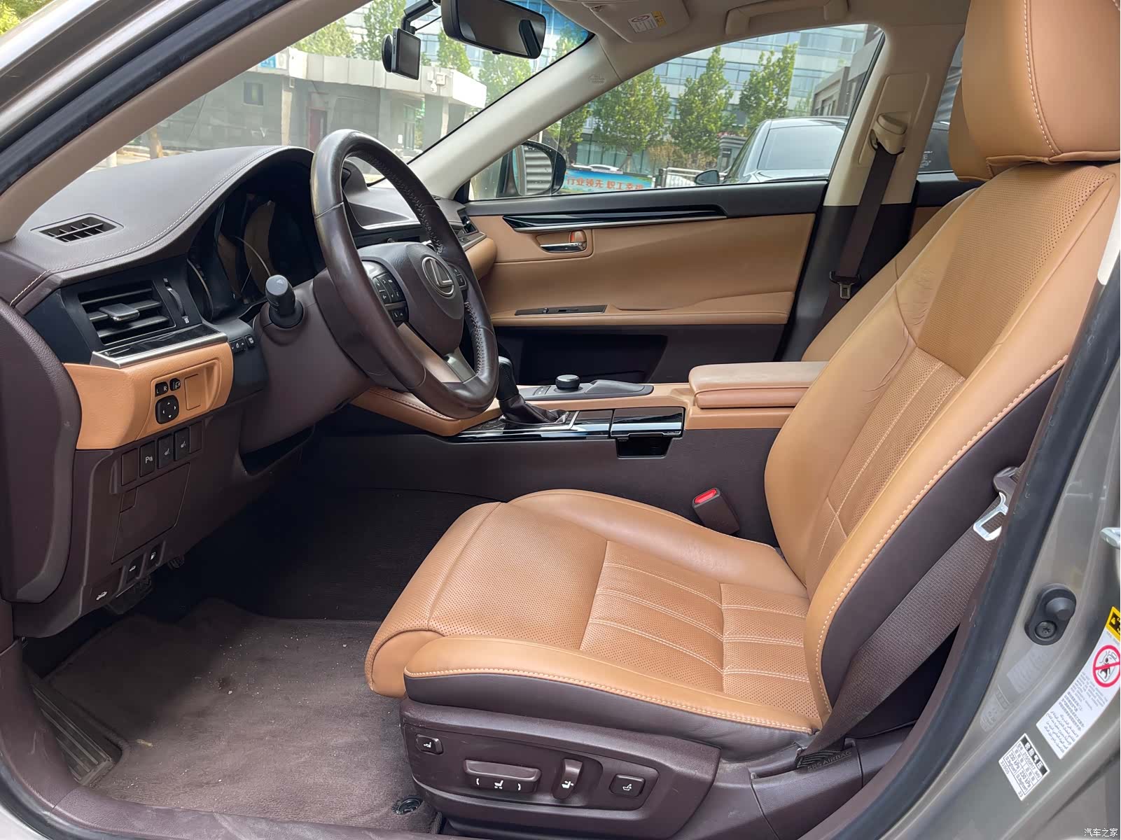 Lexus ES, 2018 15