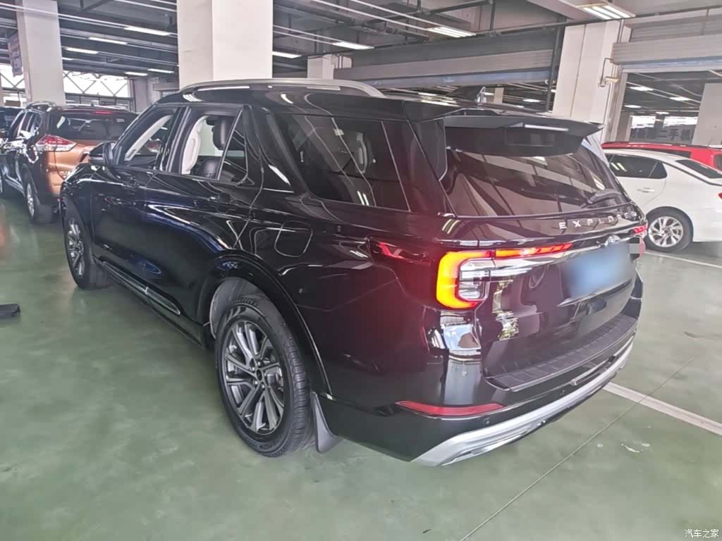 Ford Explorer, 2024 все фото