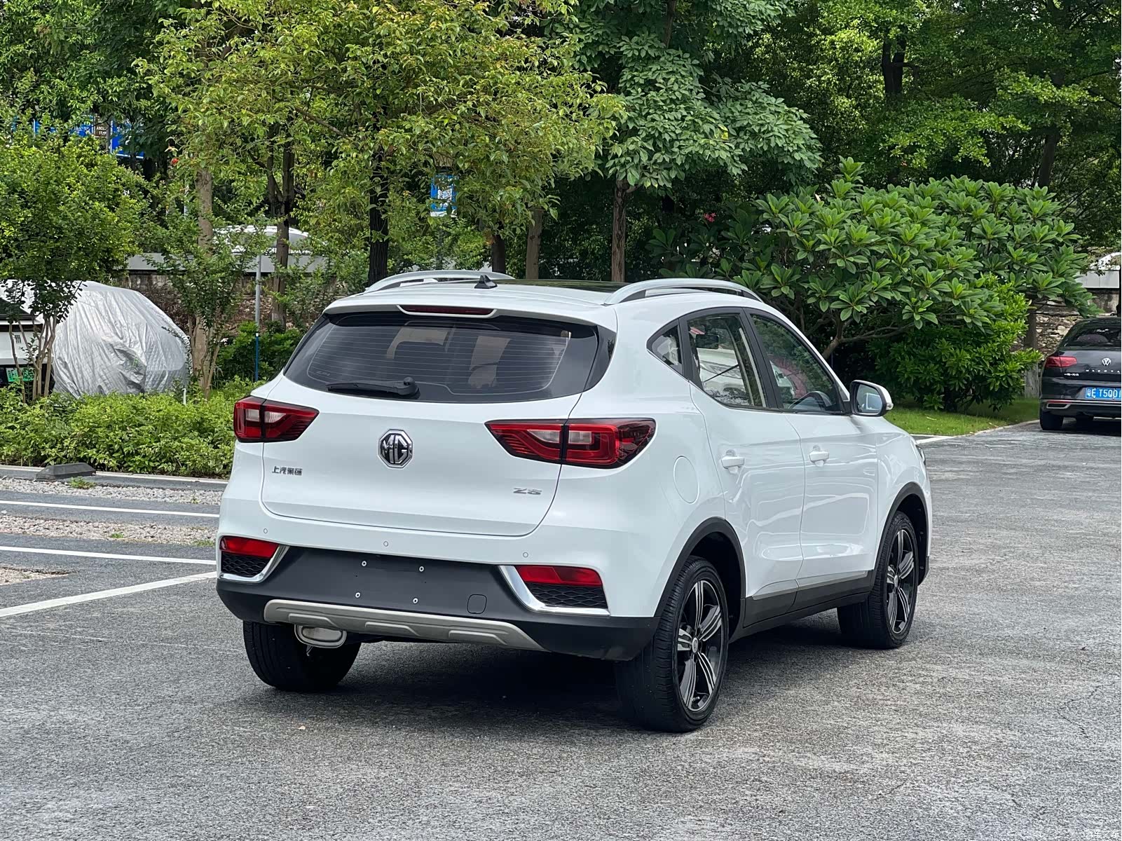 MG ZS, 2017 6