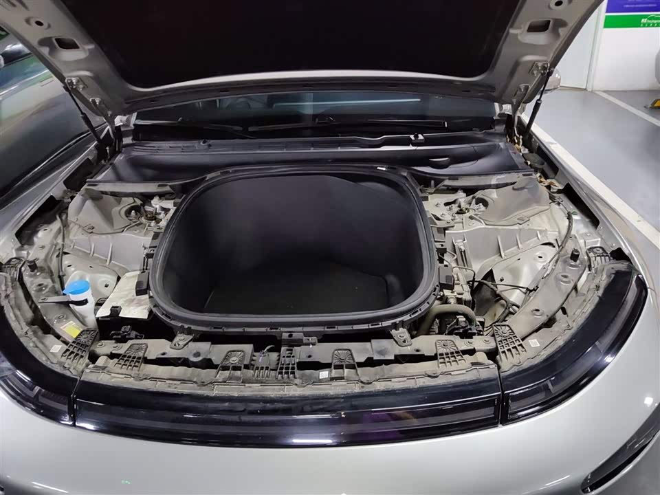 XPENG P7 XPENG P7