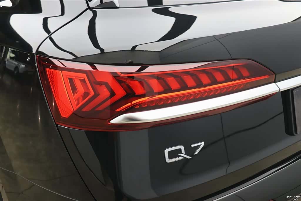 Audi Q7, 2023 30