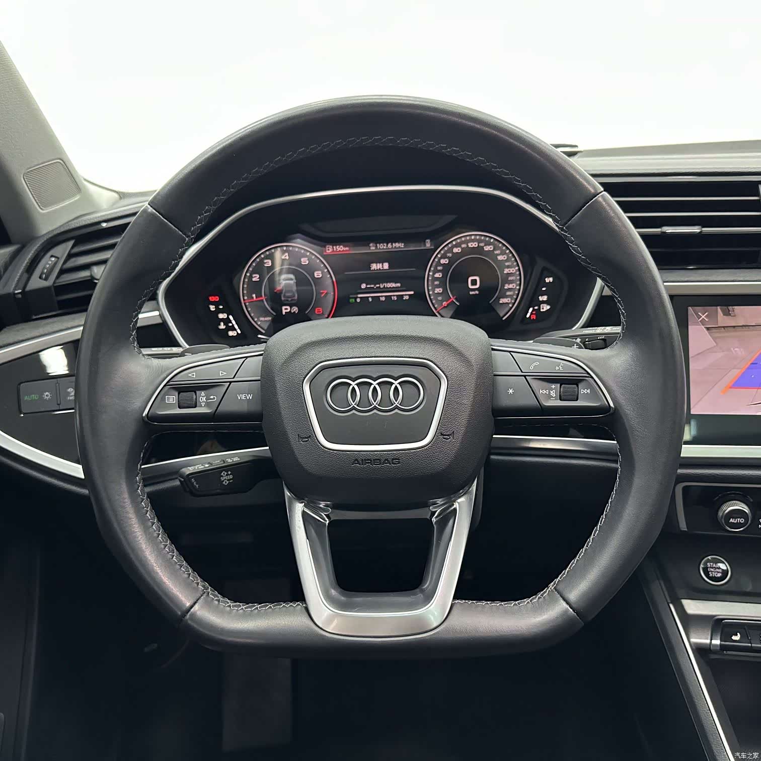 Audi Q3, 2022 12