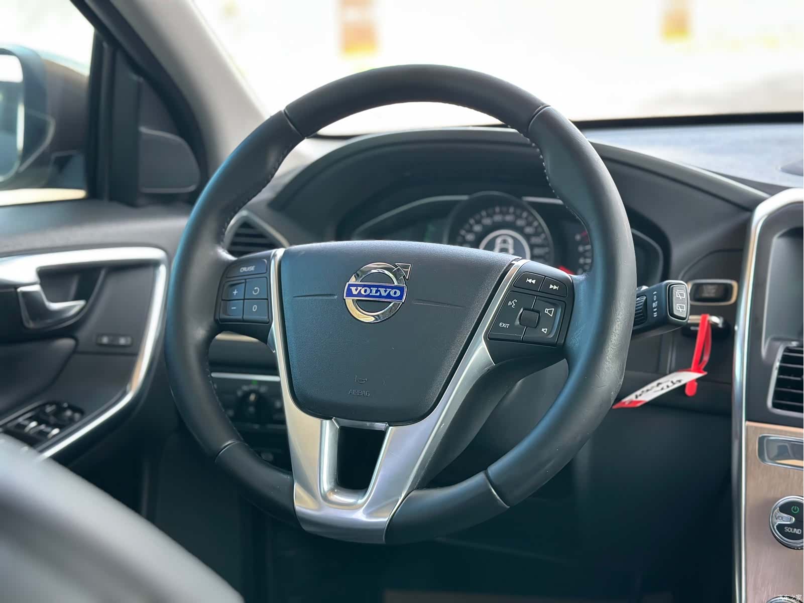 Volvo XC60, 2015 10
