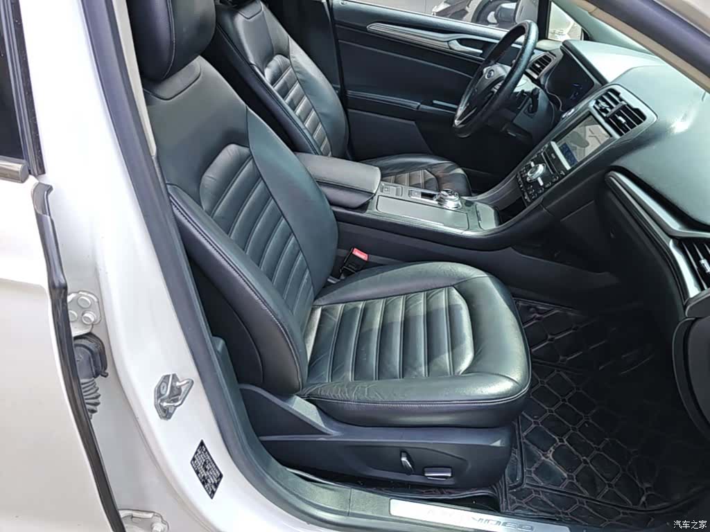 Ford Mondeo, 2017 25