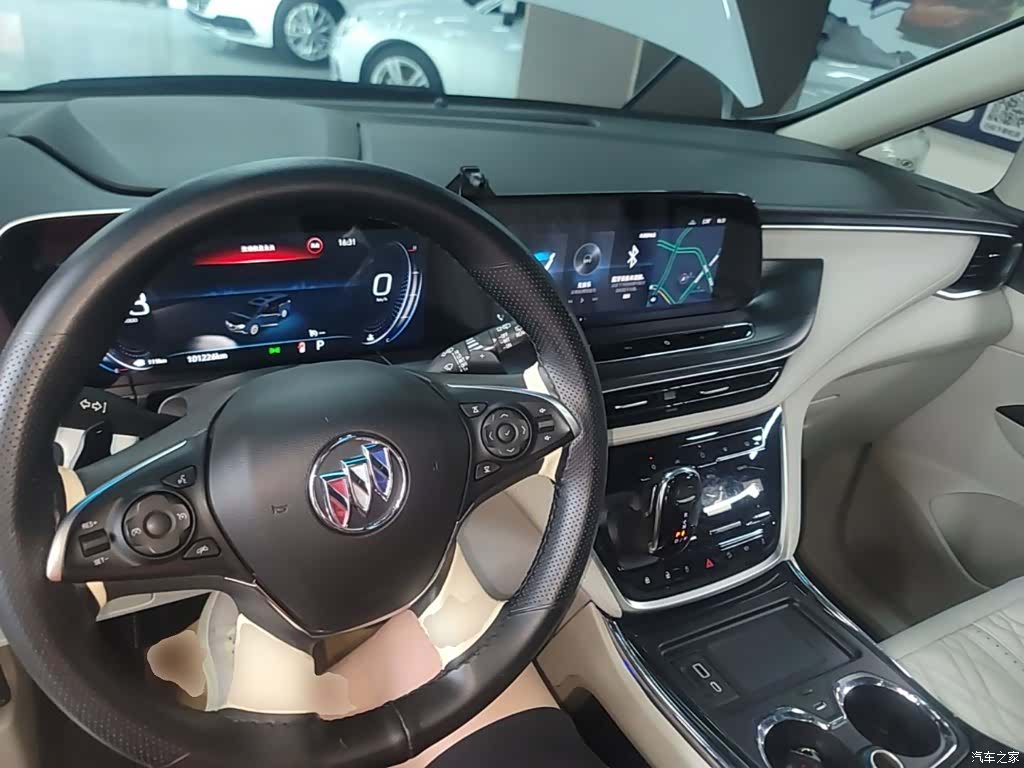 Buick GL8, 2021 10