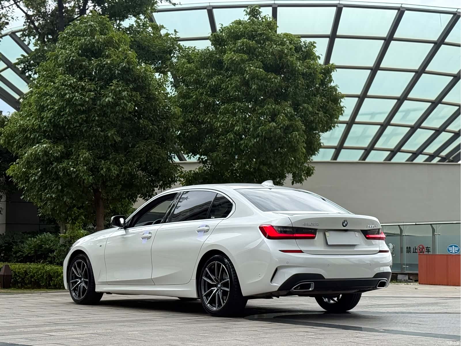 BMW 3 Series, 2021 9