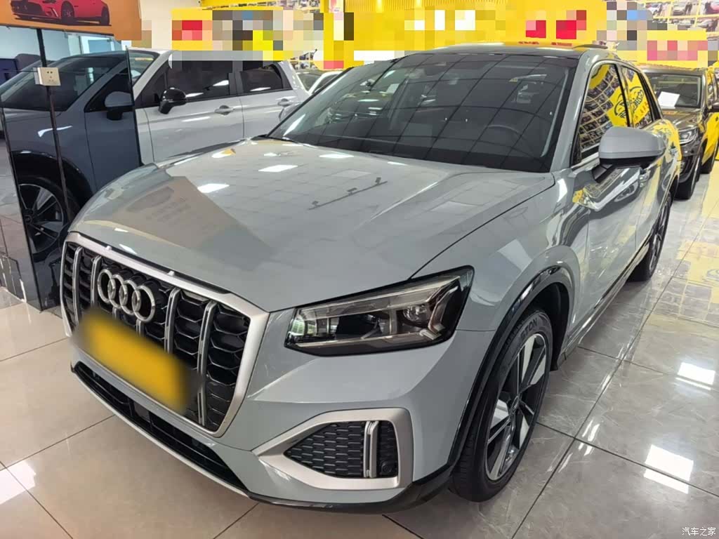 Audi Q2L, 2022 1