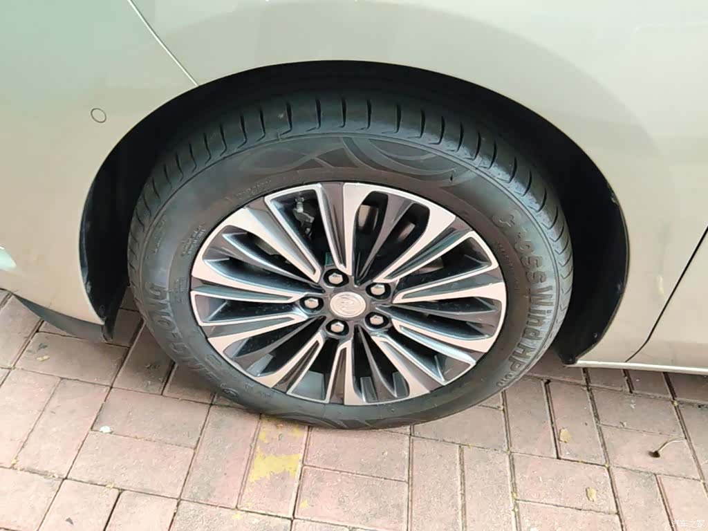 Buick GL8, 2021 23