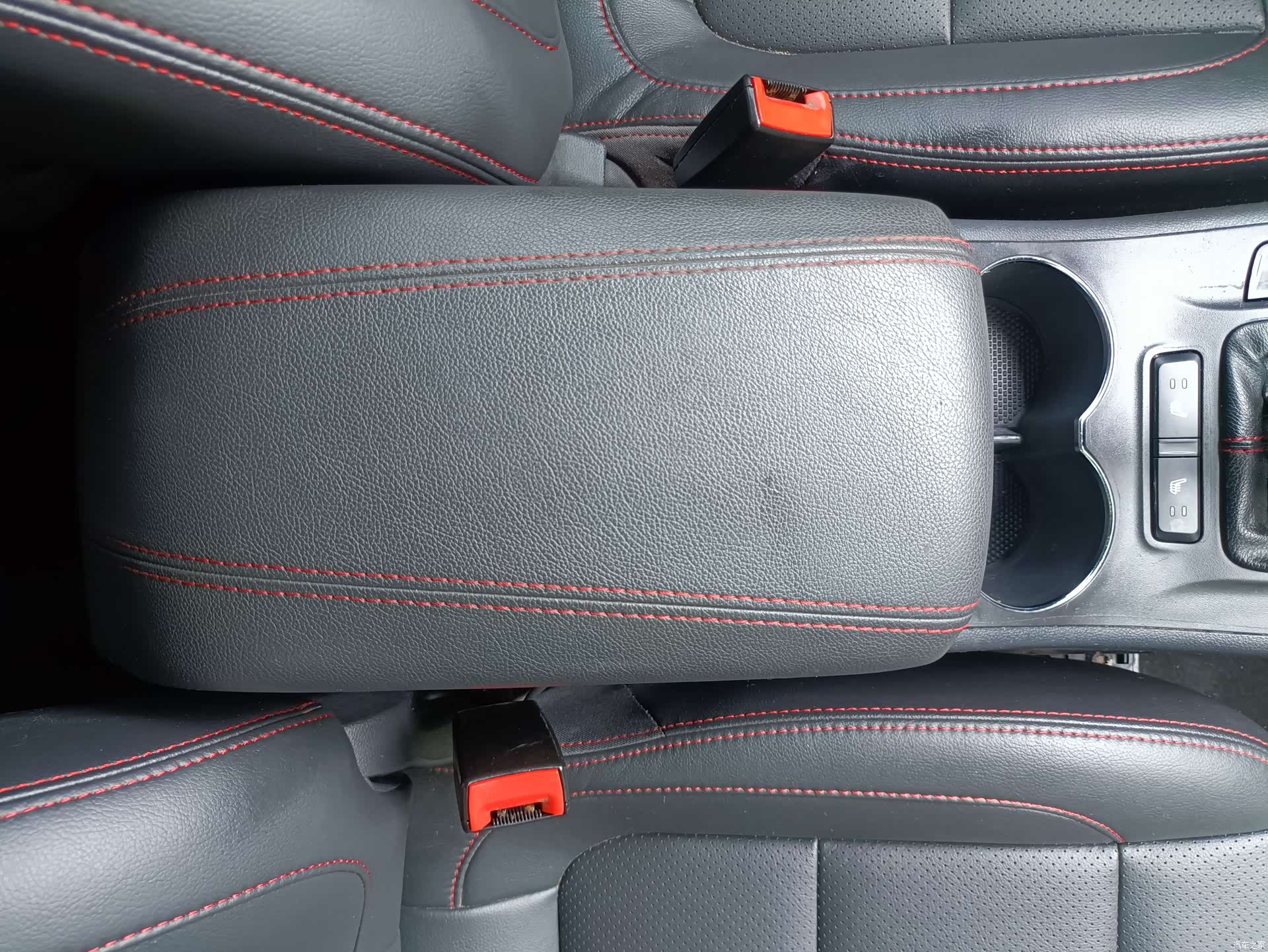 Changan CS75, 2015 30