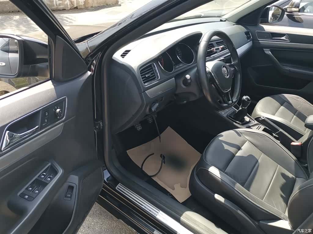 Volkswagen Lavida, 2016 16