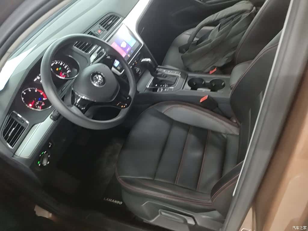 Volkswagen Lamando, 2017 15