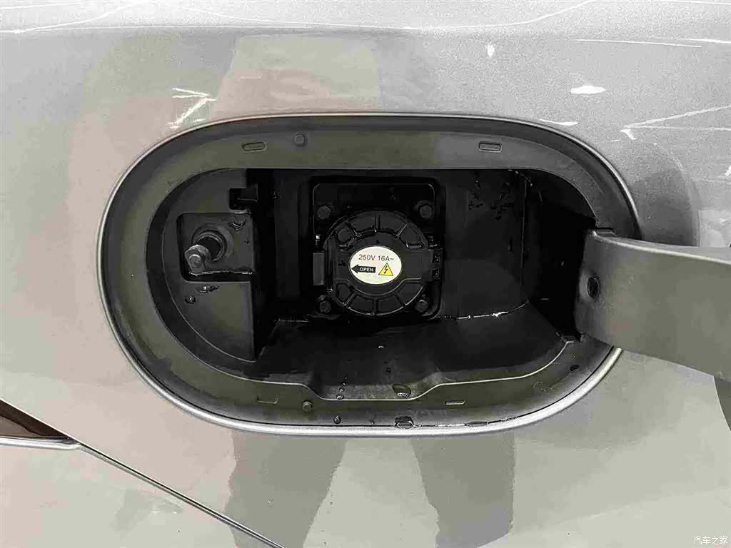 BYD Qin, 2022 7