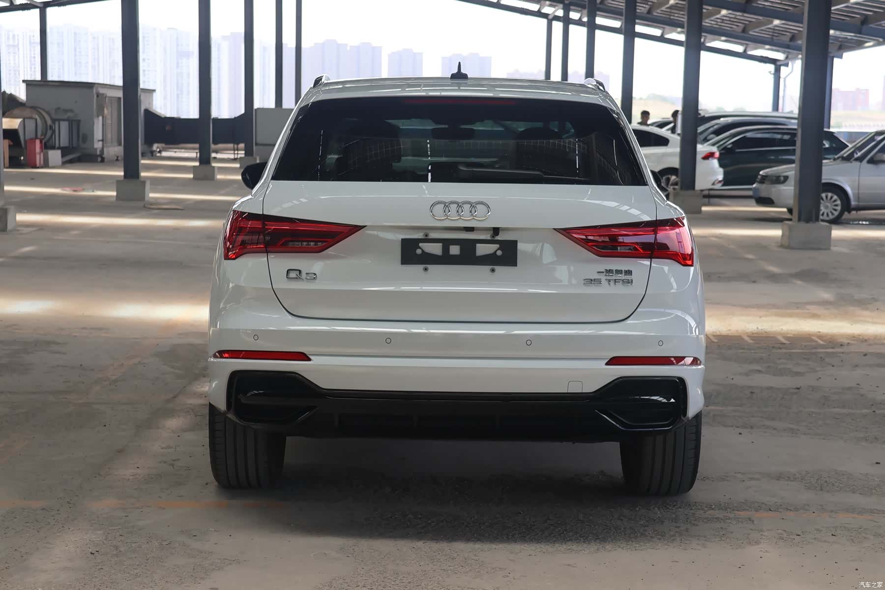Audi Q3, 2023 6