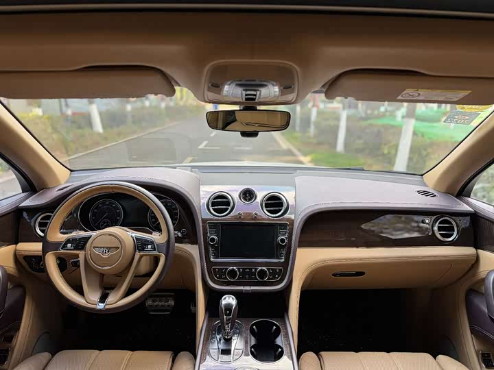 Bentley Bentayga 2016 6.0T biao zhun ban