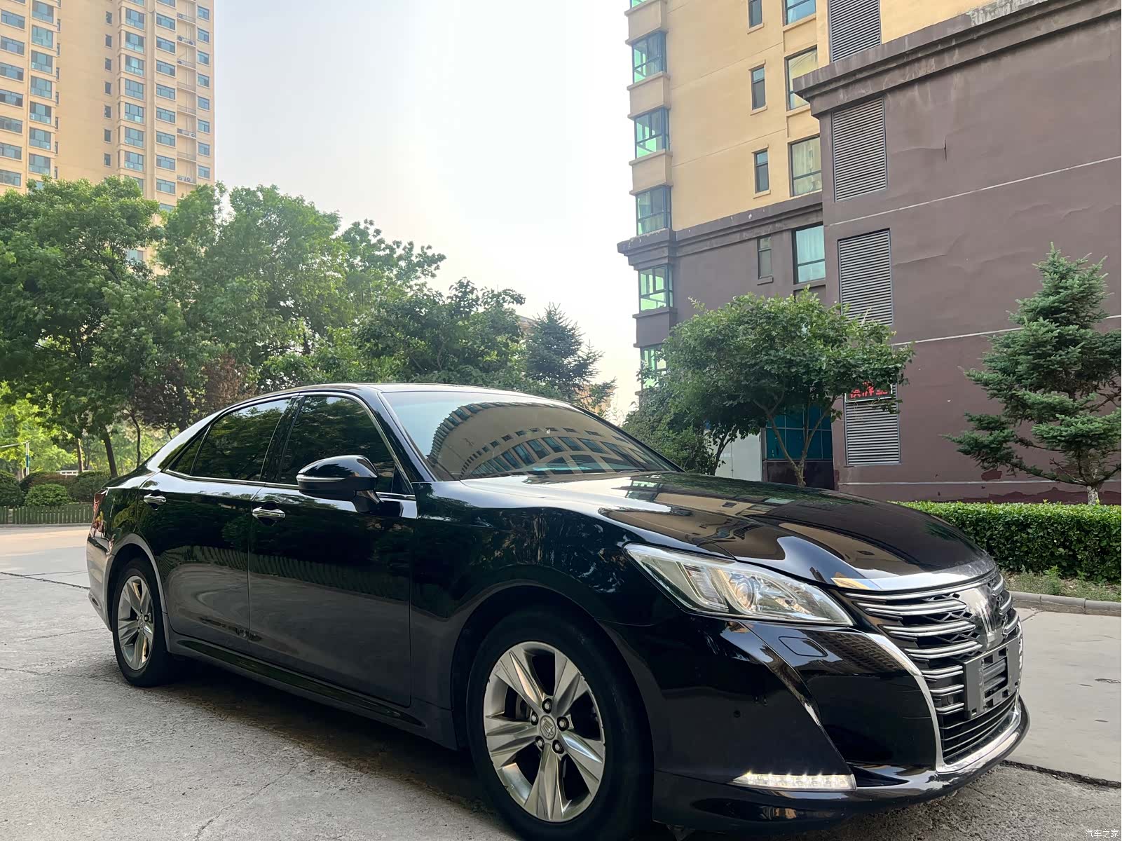 Toyota Crown, 2016 3