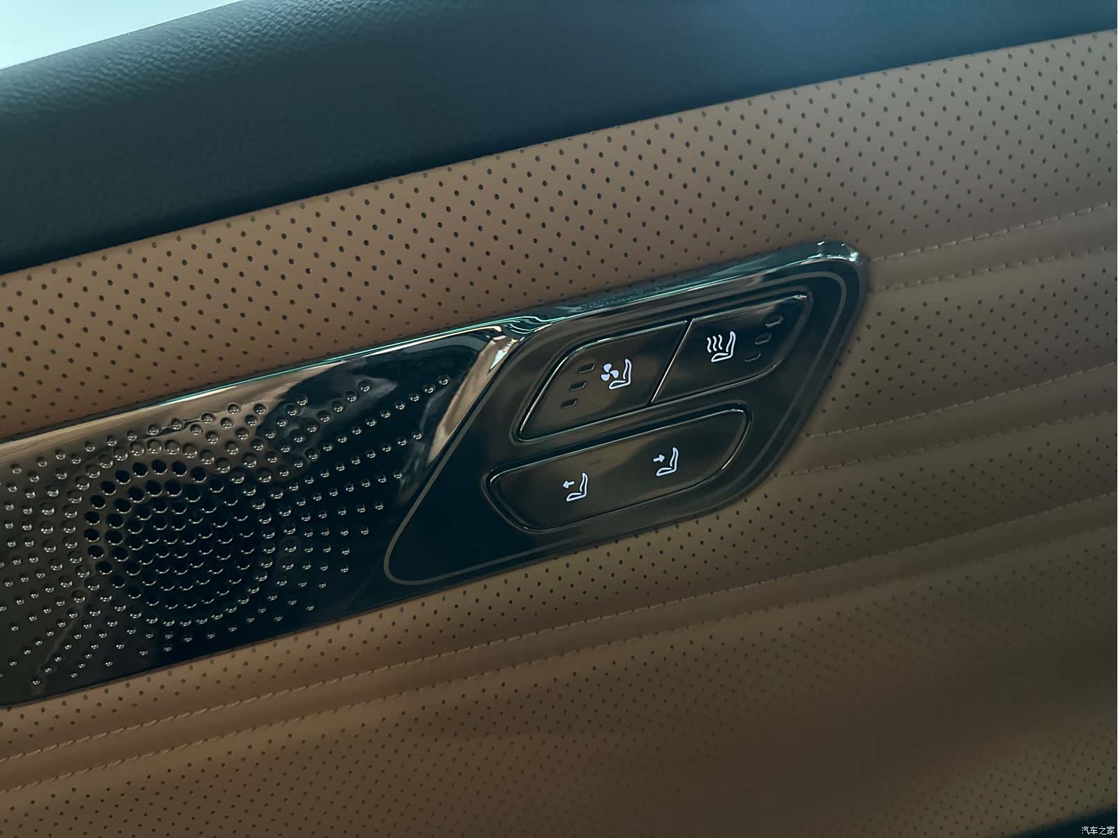 Geely 8, 2025 22