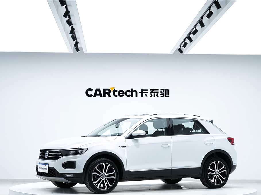 Volkswagen T-ROC exploring Songs