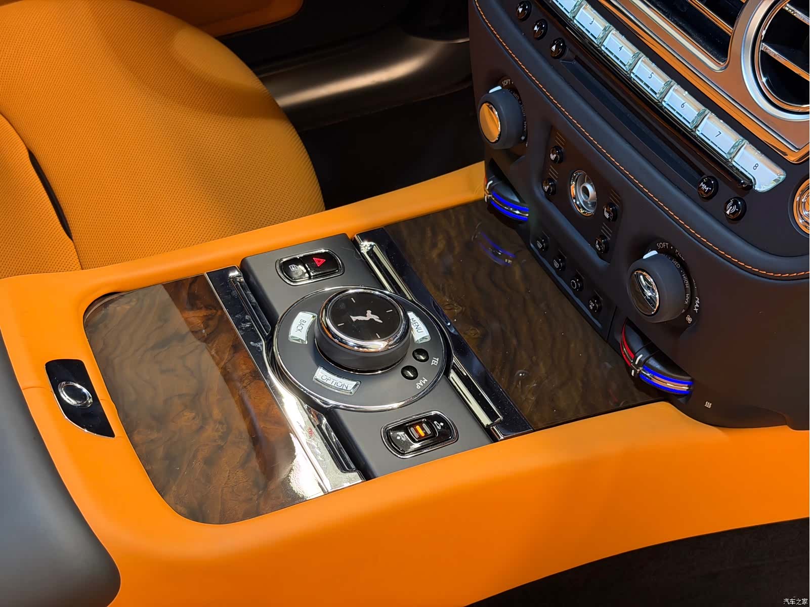 Rolls-Royce Ghost, 2015 14