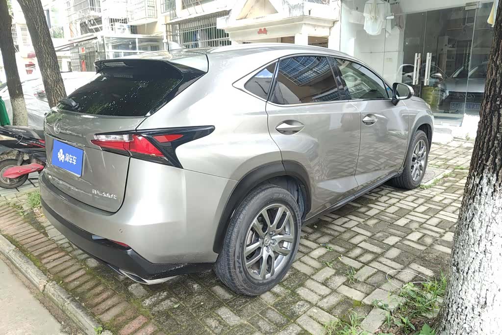 Lexus NX, 2015 3