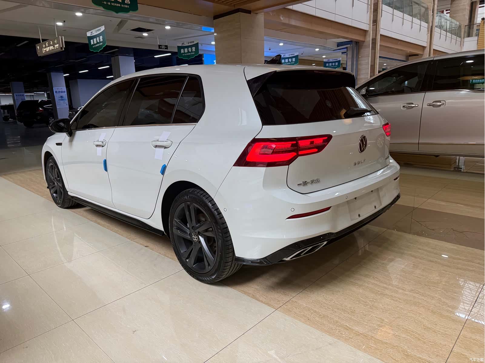 Volkswagen Golf, 2022 2