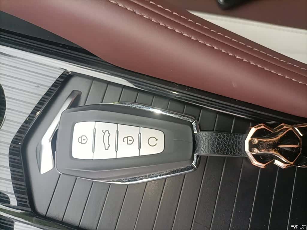 Geely Xingyue L, 2024 9