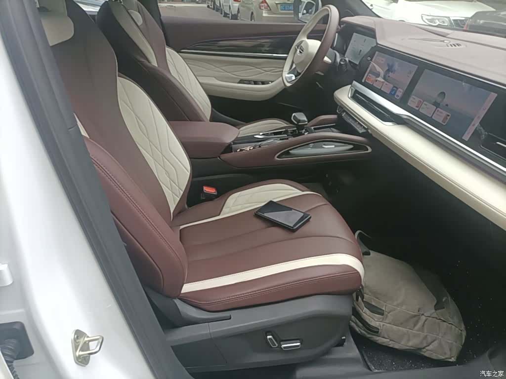 Geely Xingyue L, 2024 25