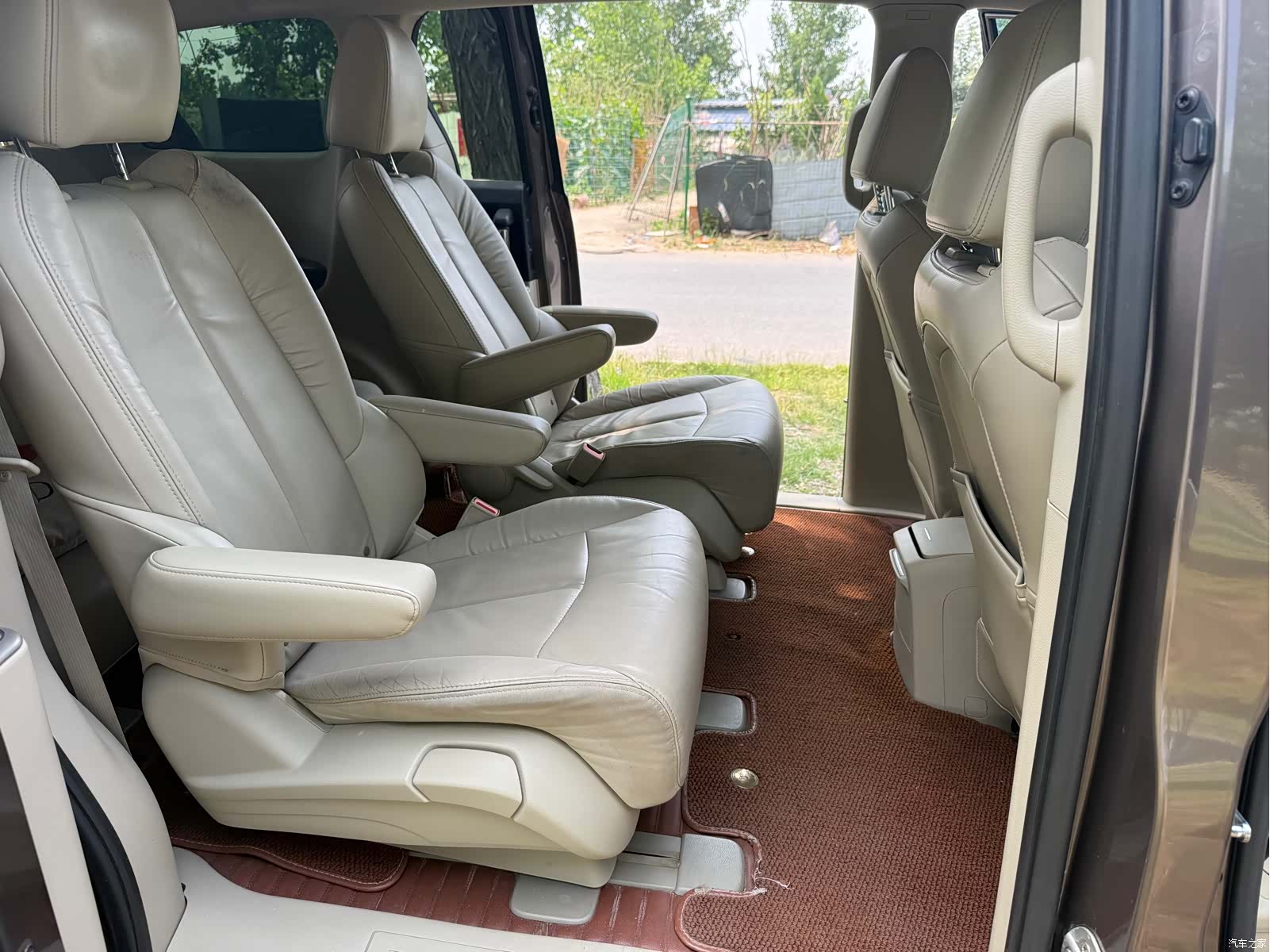 Buick GL8, 2018 10