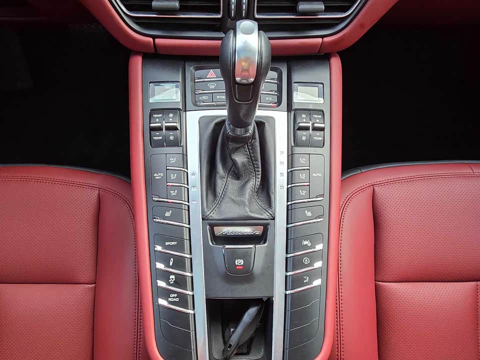 Porsche Macan Porsche Macan