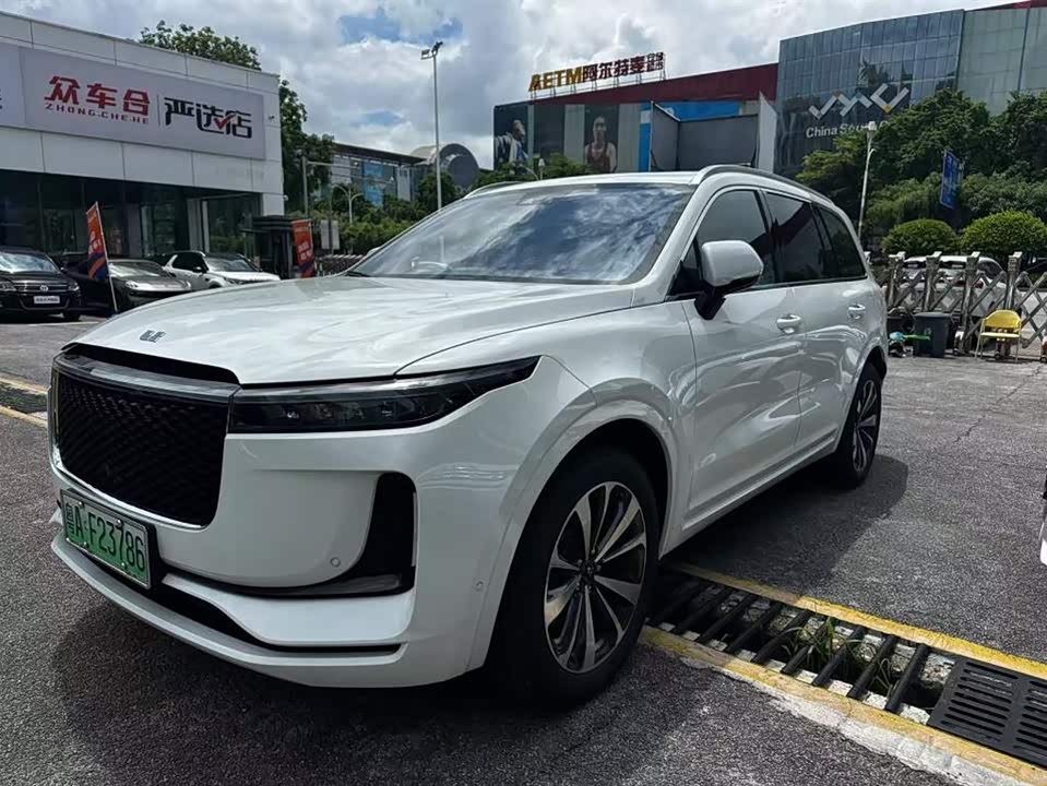 Li Auto Ideal ONE
