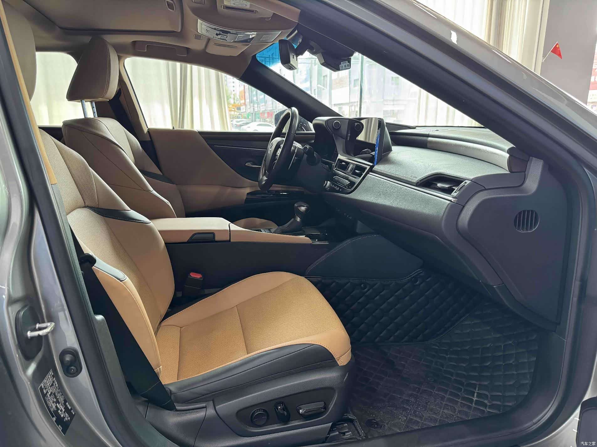 Lexus ES, 2023 8