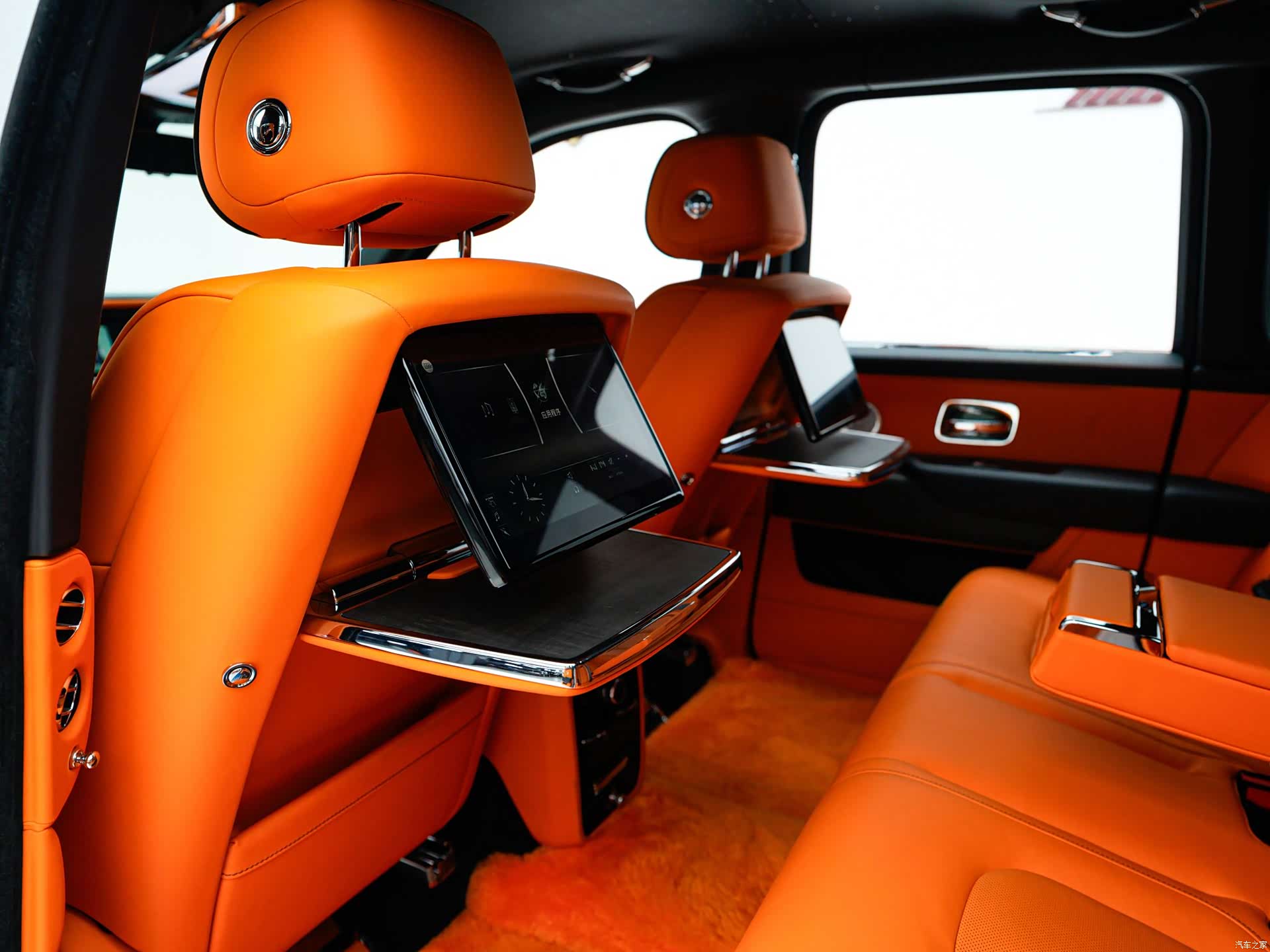 Rolls-Royce Cullinan, 2022 9