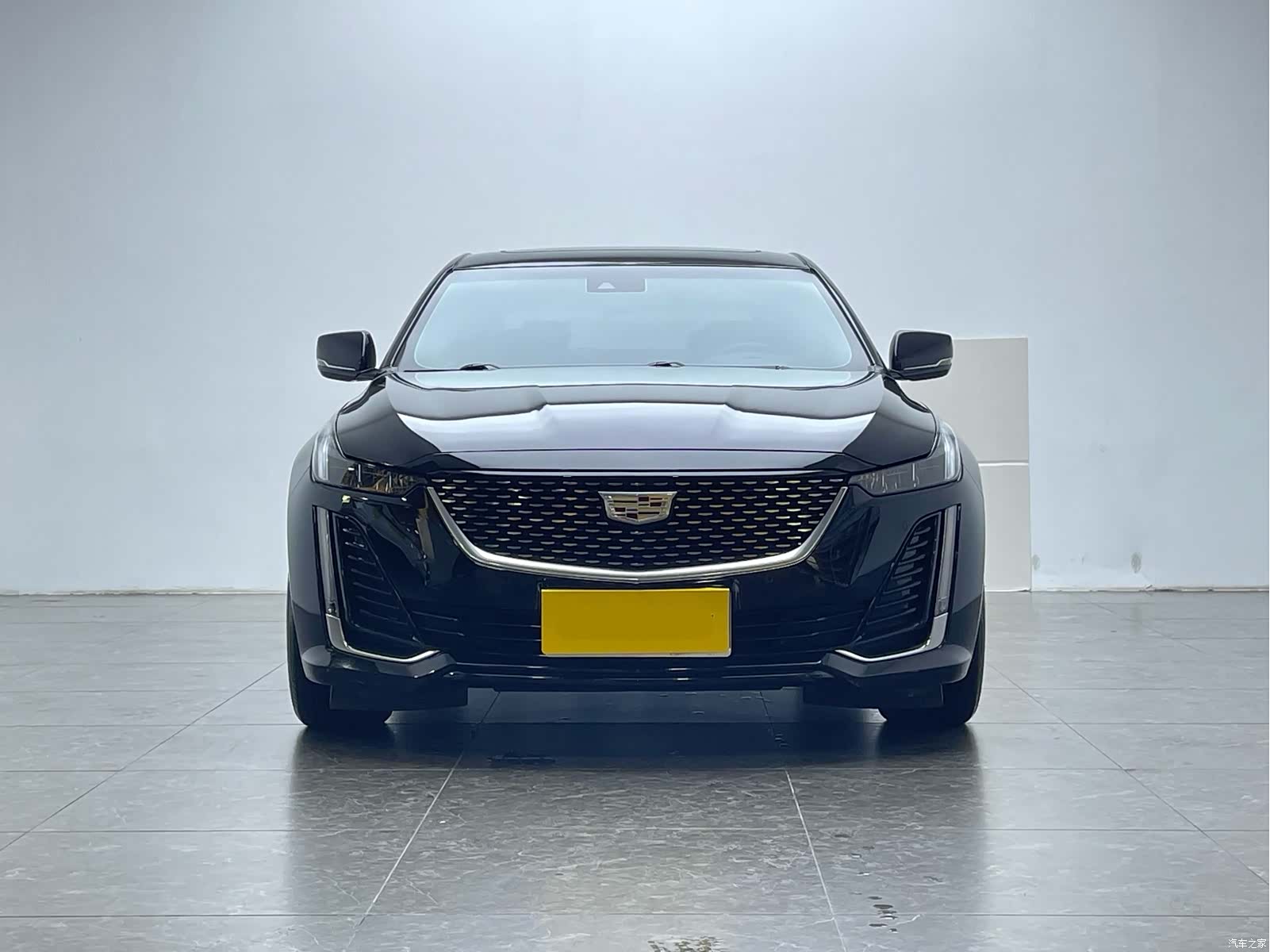 Cadillac CT5, 2023 2