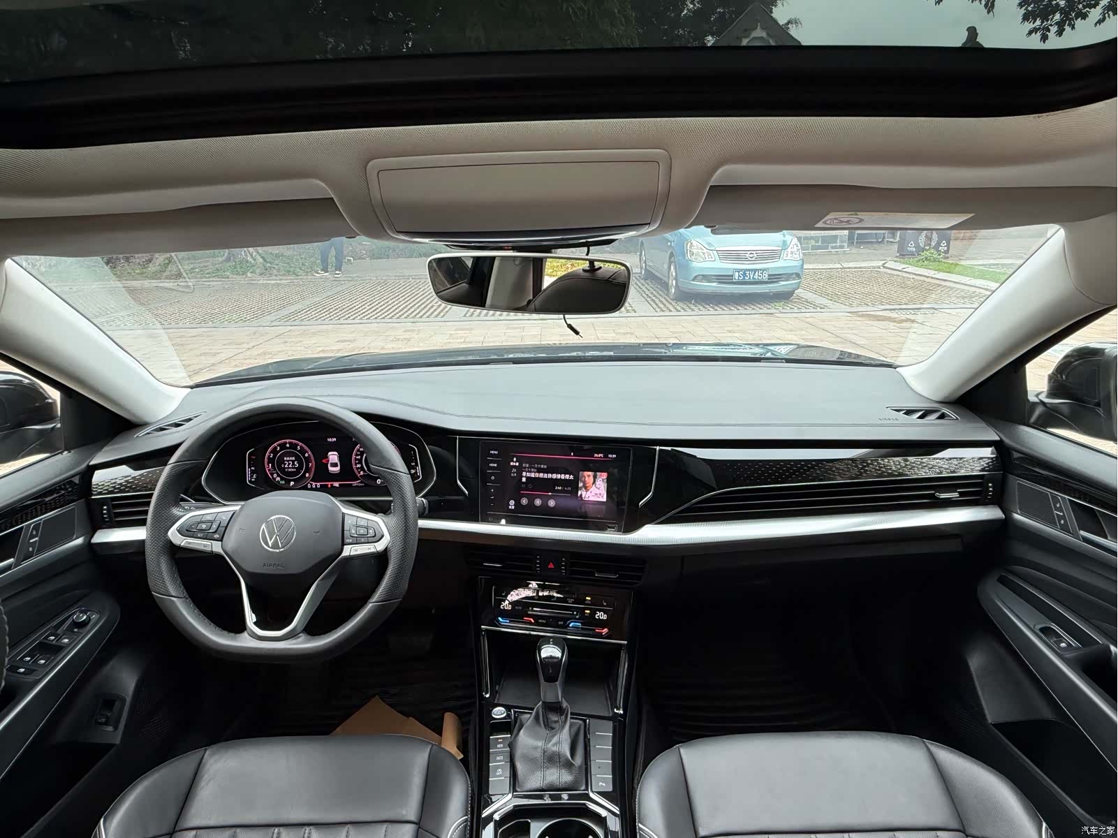Volkswagen Passat, 2021 все фото