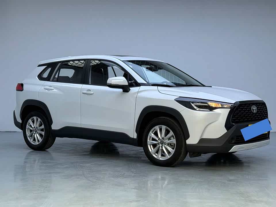 Toyota Corolla Sharp amplifier