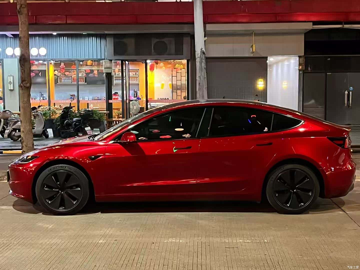 Tesla Model 3, 2024 3